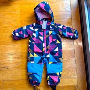 NWT Patagonia Snow Pile One piece snowsuit in 3-6M
